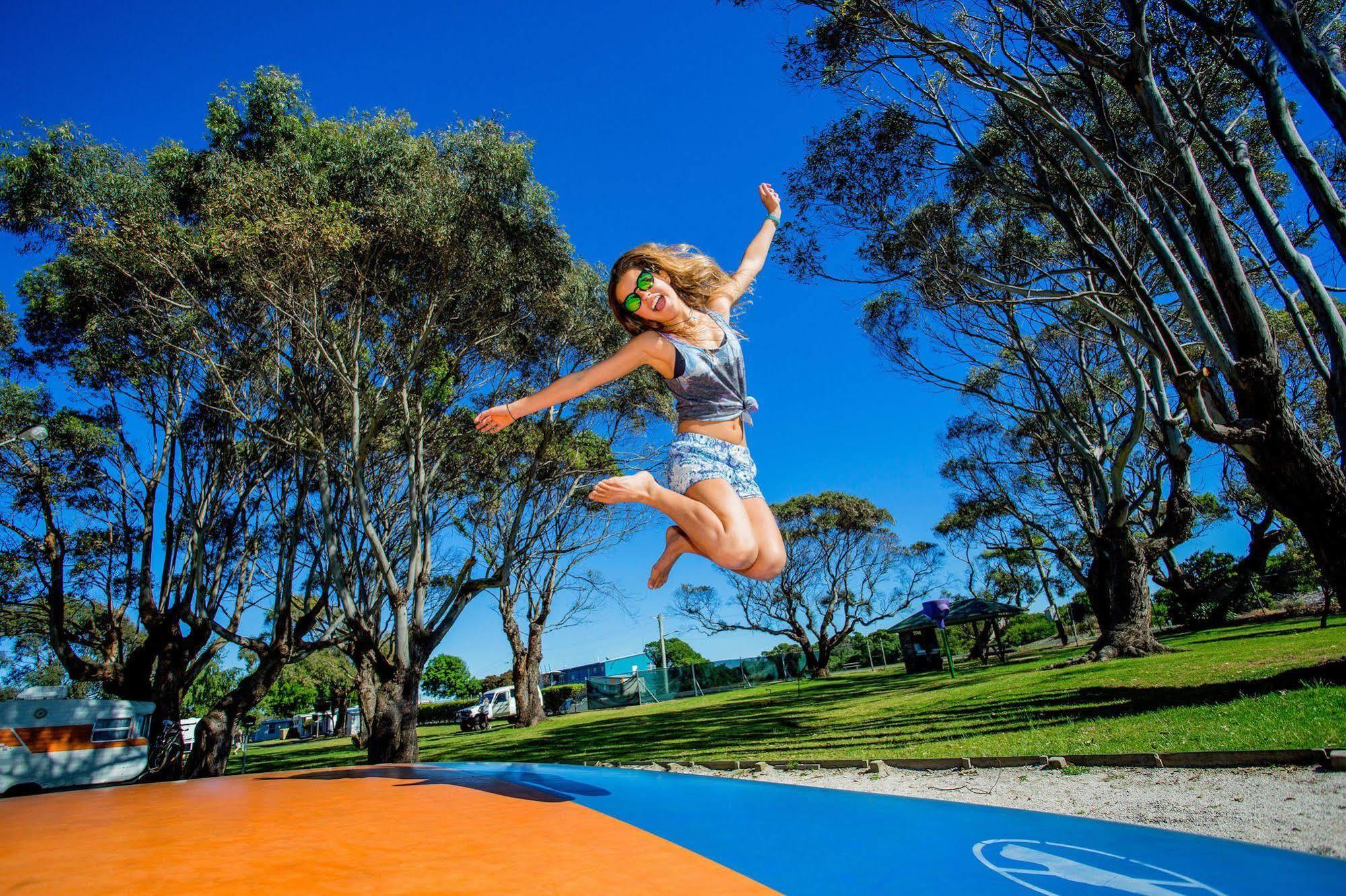 Big4 Tassie Getaway Park Ulverstone Exterior photo